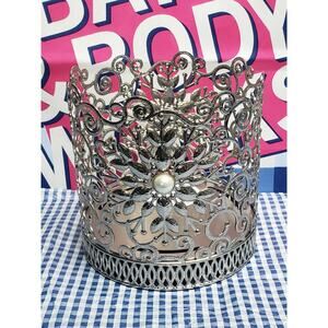 BBW Ornate Pearl Silver Snowflake Large 3 Wick Candle Holder
